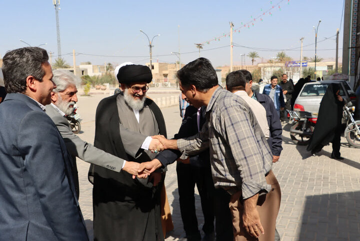 تصاویر/ نماز عبادی سیاسی جمعه شهرستان بافق