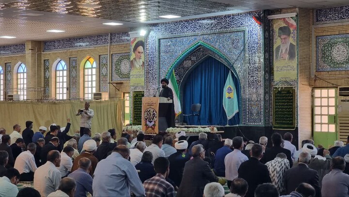 نماز جمعه گناوه به روایت تصویر