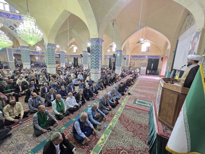 تصاویر/ برگزاری نماز جمعه شهرستان بهاباد