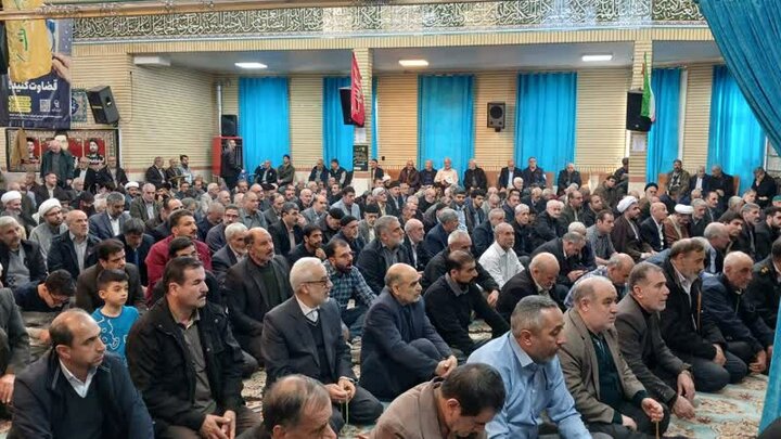 تصاویر/ اقامه نماز جمعه شهرستان بیجار