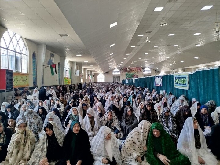 اقامه نخستین نماز جمعه ماه رمضان در شهر بهار به امامت حجت‌الاسلام مصباح