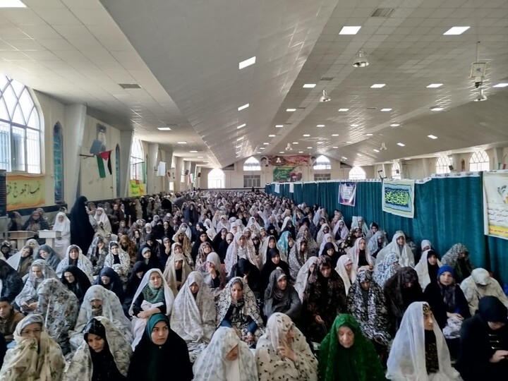 اقامه نخستین نماز جمعه ماه رمضان در شهر بهار به امامت حجت‌الاسلام مصباح