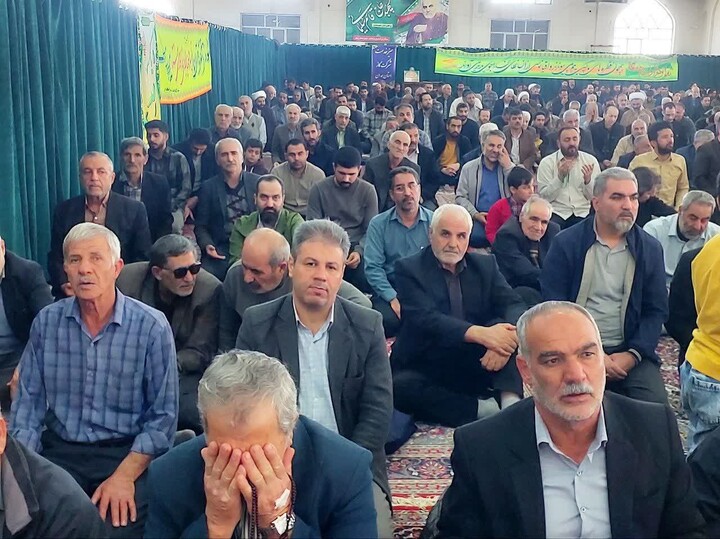 اقامه نخستین نماز جمعه ماه رمضان در شهر بهار به امامت حجت‌الاسلام مصباح