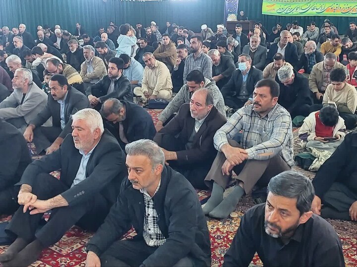 اقامه نخستین نماز جمعه ماه رمضان در شهر بهار به امامت حجت‌الاسلام مصباح