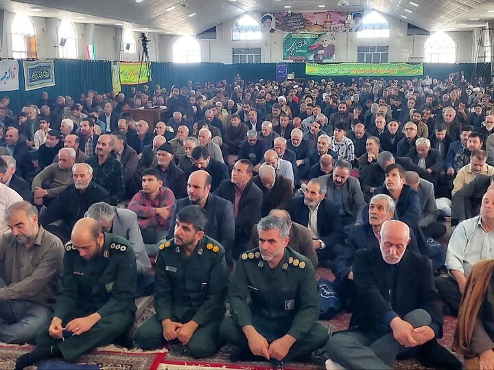 اقامه نخستین نماز جمعه ماه رمضان در شهر بهار به امامت حجت‌الاسلام مصباح