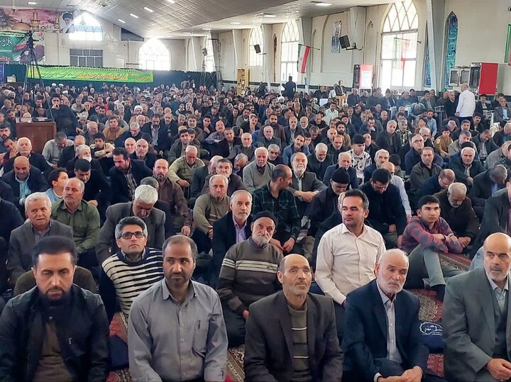 اقامه نخستین نماز جمعه ماه رمضان در شهر بهار به امامت حجت‌الاسلام مصباح