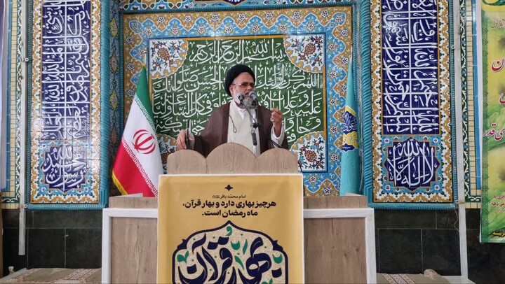 تصاویر| مراسم نماز جمعه عبادی، سیاسی سربیشه