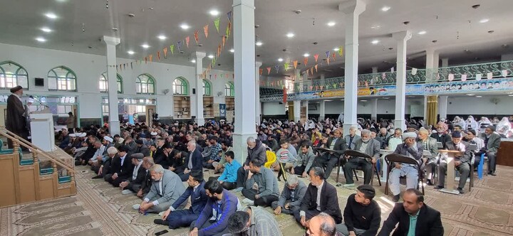 تصاویر| مراسم نماز جمعه عبادی، سیاسی سربیشه