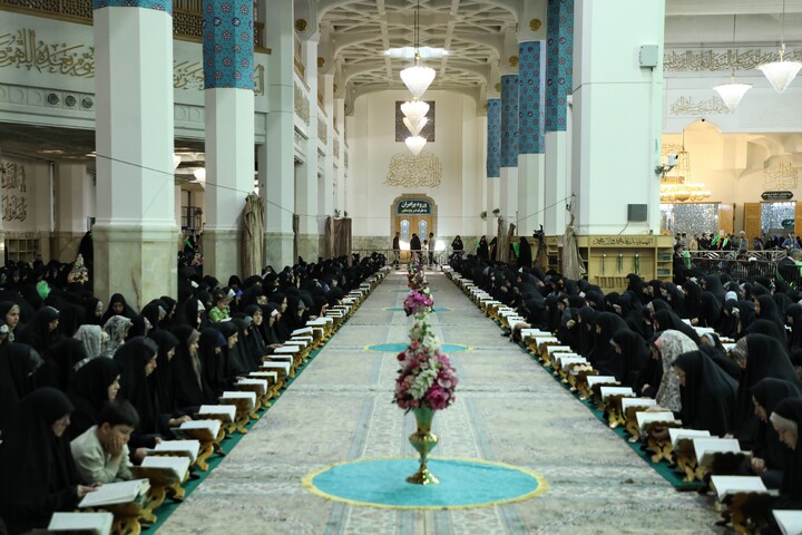 تصاویر/ آیین ترتیل خوانی قرآن کریم در حرم مطهر حضرت معصومه (س)