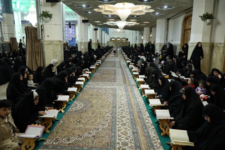 تصاویر/ آیین ترتیل خوانی قرآن کریم در حرم مطهر حضرت معصومه (س)