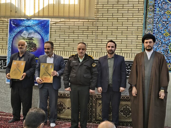 تصاویر / اقامه نماز جمعه در سراسر استان همدان