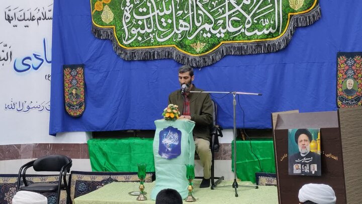 تصاویر/ محفل انس با قرآن مدرسه علمیه امام صادق رودسر