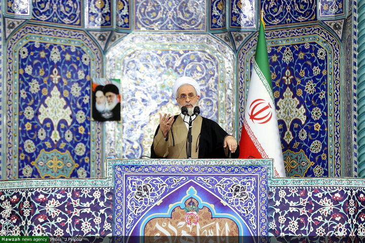 ایران، فلسطین اور عالمِ اسلام کے خلاف جاری فکری جنگ میں بیداری ناگزیر / رمضان المبارک؛ امت کی تربیت اور وحدت کا بہترین مہنیہ