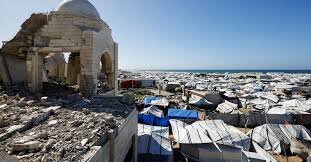Ramadan begins in Gaza amid ruins of shattered mosques