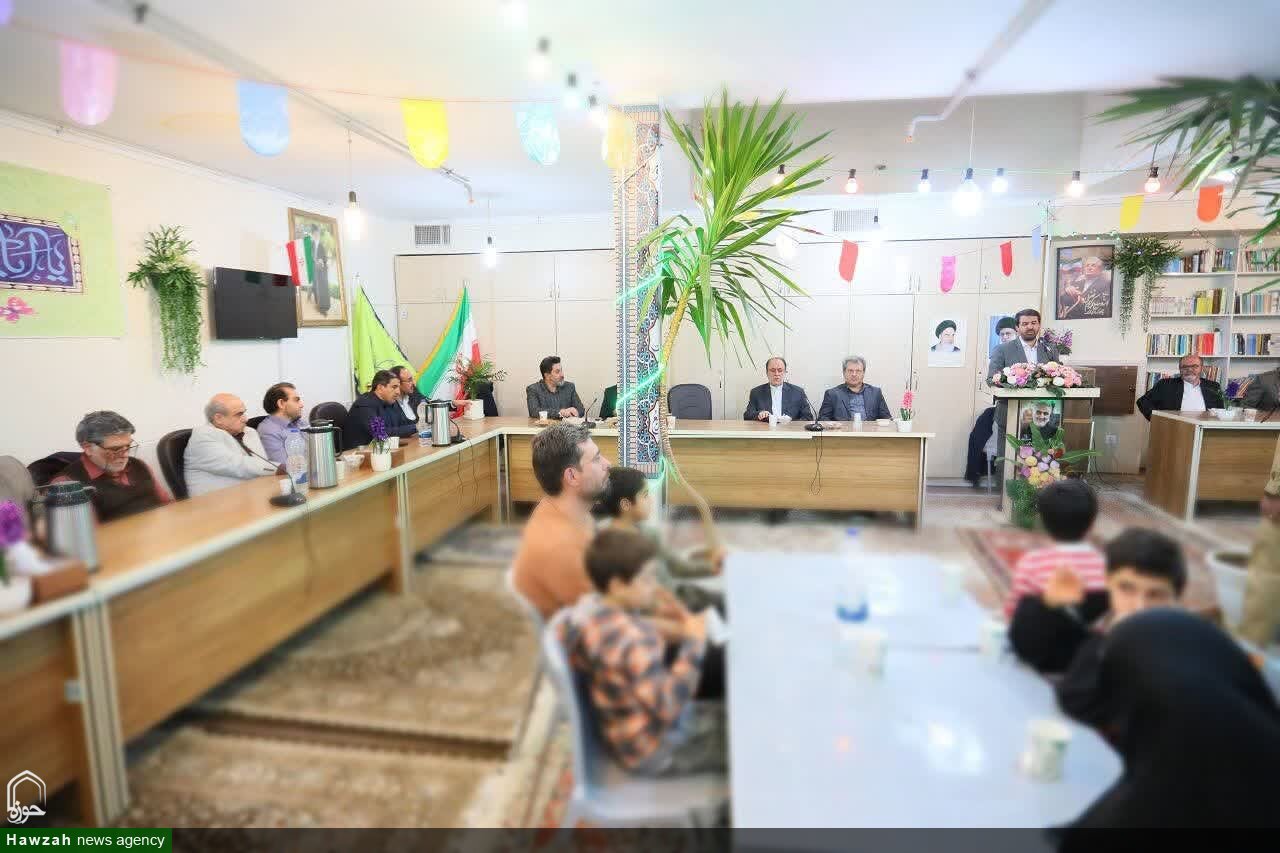 آیین افطاری مؤسسه خیریه ترنم محبت همدان