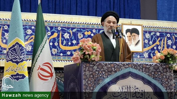 بیانات حکیمانه و پدرانه رهبری التیام‌بخش زخم‌های انقلاب است