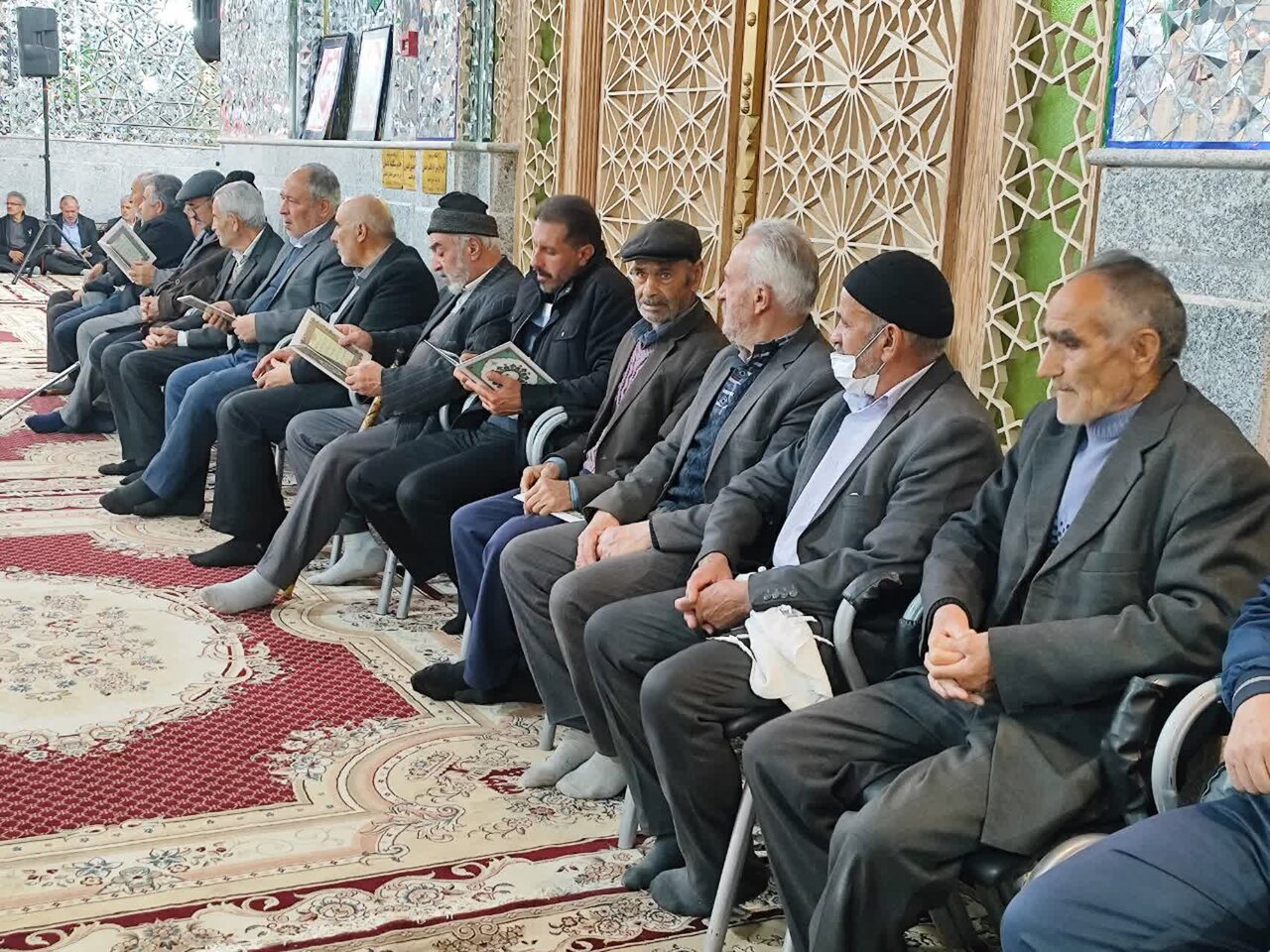 مراسم گرامی‌داشت اربعین شهدای فتنه آمریکایی و صهیونی در قمصر برگزار شد+عکس