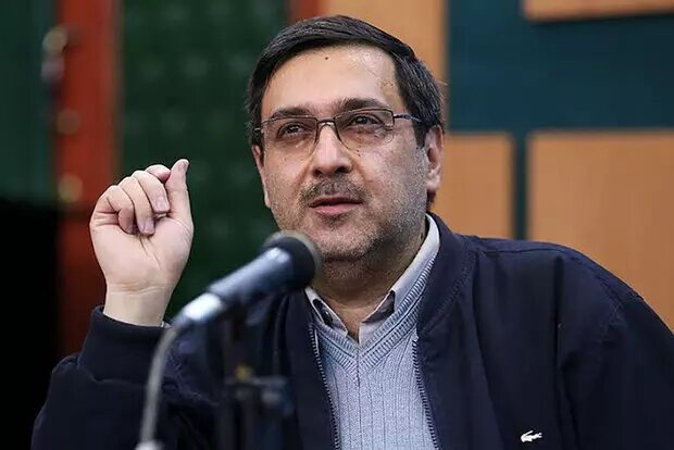 آزادی القایی در رسانه‌های غربی، یک ویترینِ فریبنده است