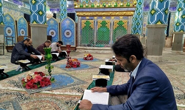 محفل جزءخوانی قرآن کریم در آستان پنج امامزادگان(ع) جمکران