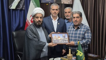 تصاویر/ تجلیل از خادمان رضوی بخش دلوار