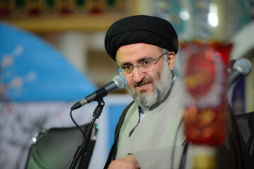 منتظر واقعی در برابر ظلم و فساد سکوت نمی‌کند