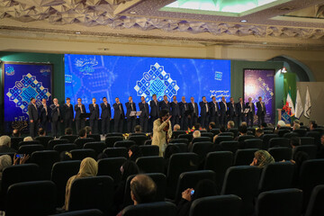 فیلم | برشی از آیین افتتاحیه سی و سومین نمایشگاه بین المللی قرآن کریم