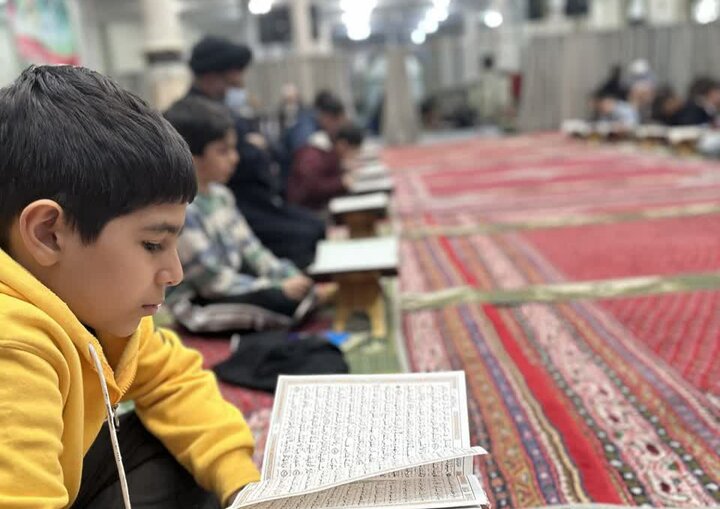 تصاویر/ مناجات خوانی شب های ماه رمضان در مسجد ولیعصر(عج)