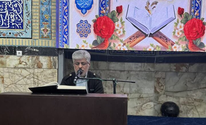 تصاویر/ مناجات خوانی شب های ماه رمضان در مسجد ولیعصر(عج)