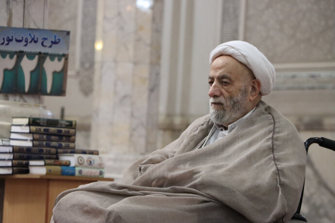 تصاویر/ جلسه تفسیر قرآن در مسجد شهید مطهری