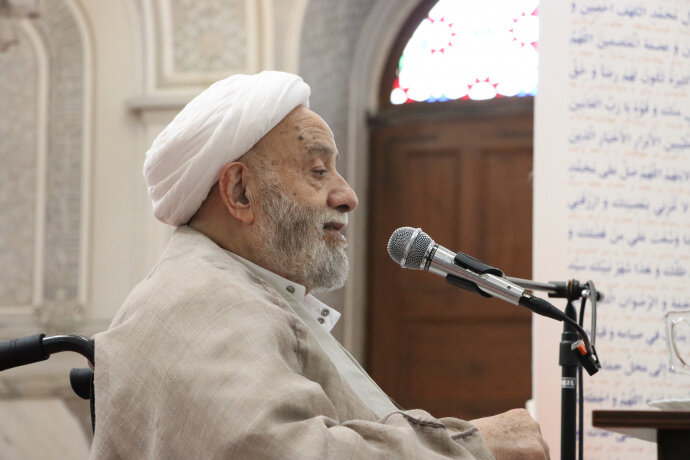 تصاویر/ جلسه تفسیر قرآن در مسجد شهید مطهری