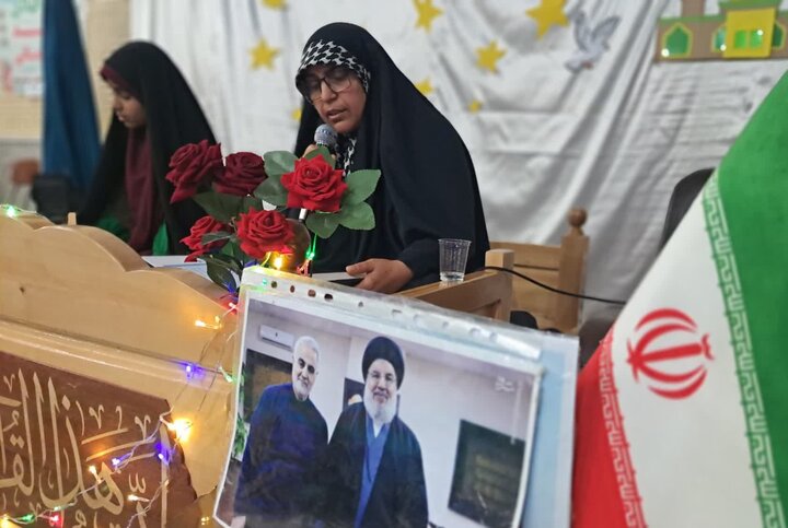 تصاویر/ سومبن شب محفل قرآنی دختران دوراهک