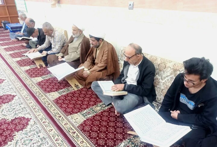 تصاویر/ مراسم ترتیل‌خوانی قرآن در برازجان