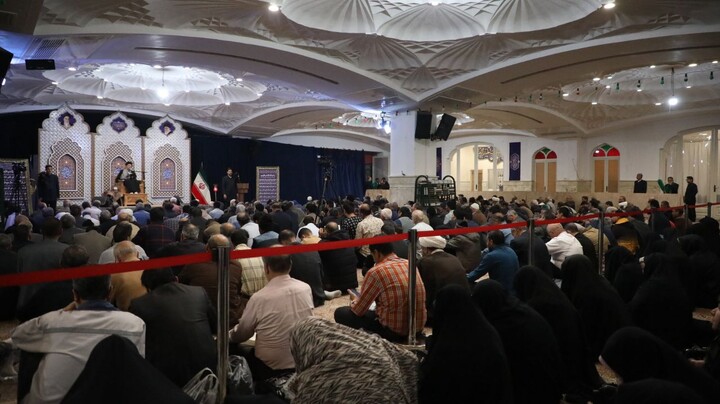 تصاویر|ویژه برنامه یک ظهر بهاری در اصفهان