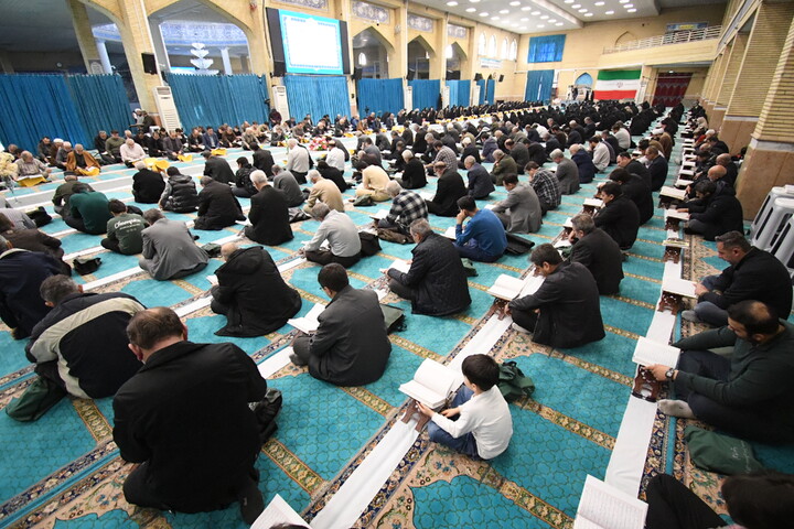 تصاویر/ مراسم جزء خوانی قرآن کریم در مصلی ارومیه