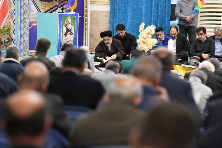 تصاویر/ مراسم جزء خوانی قرآن کریم در مصلی ارومیه