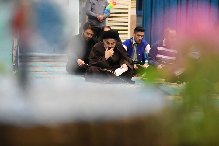 تصاویر/ مراسم جزء خوانی قرآن کریم در مصلی ارومیه