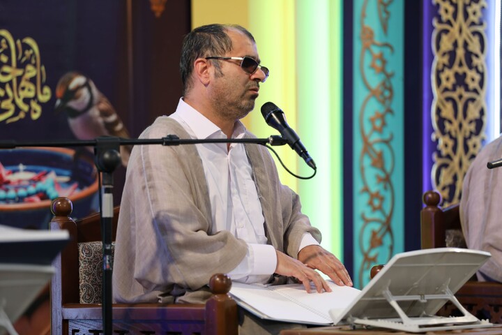 تصاویر/ آیین ترتیل خوانی قرآن کریم در امامزاده سید جعفر(ع) محمد استان یزد