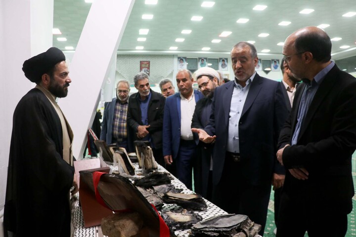 تصاویر| بازدید از طرح "از خاکستر تا روشنایی" در نمایشگاه قرآن بیرجند