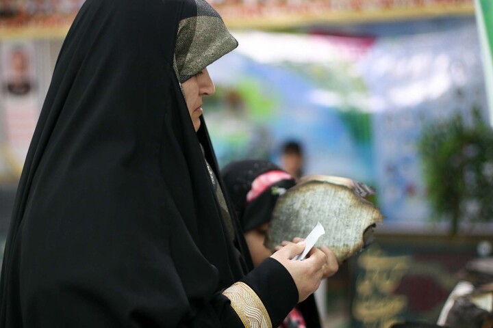 تصاویر| بازدید از طرح "از خاکستر تا روشنایی" در نمایشگاه قرآن بیرجند