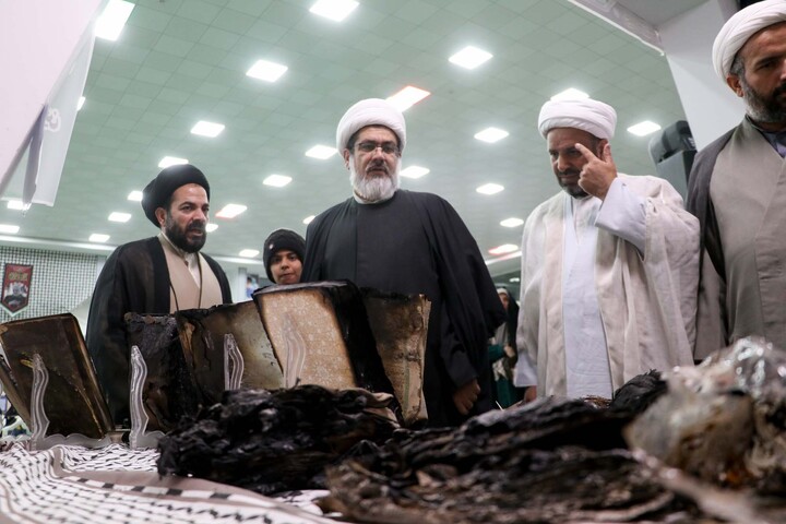 تصاویر| بازدید از طرح "از خاکستر تا روشنایی" در نمایشگاه قرآن بیرجند