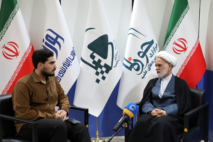 تصاویر/ سی و دومین نمایشگاه