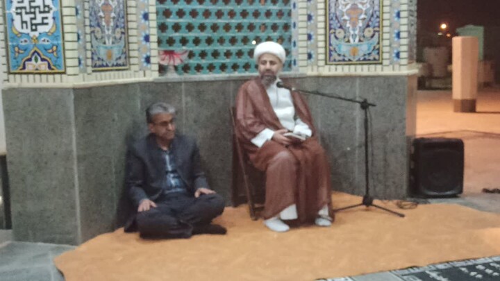 تصاویر/ سلسله مباحث تفسیر قرآن کریم در جزیره خارگ