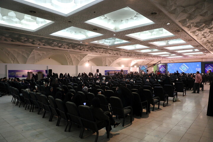 تصاویر/ آیین افتتاحیه  سی و سومین نمایشگاه بین المللی قرآن کریم