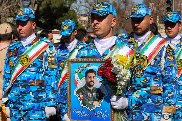تصاویر / تشییع شهید سرتیپ دوم خلبان «مهدی فیروزمند» در تبریز
