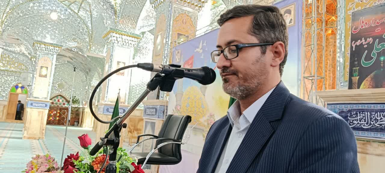 گردهمایی خادمان علی ابن باقر در مشهد اردهال کاشان برگزار شد +عکس