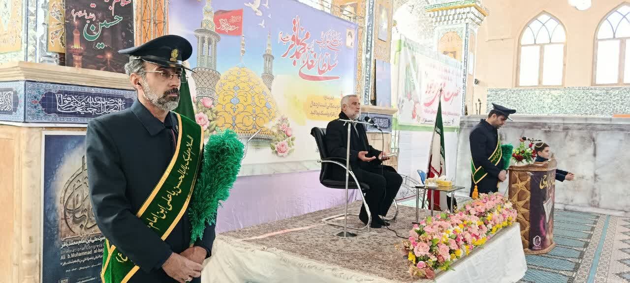 گردهمایی خادمان علی ابن باقر در مشهد اردهال کاشان برگزار شد +عکس
