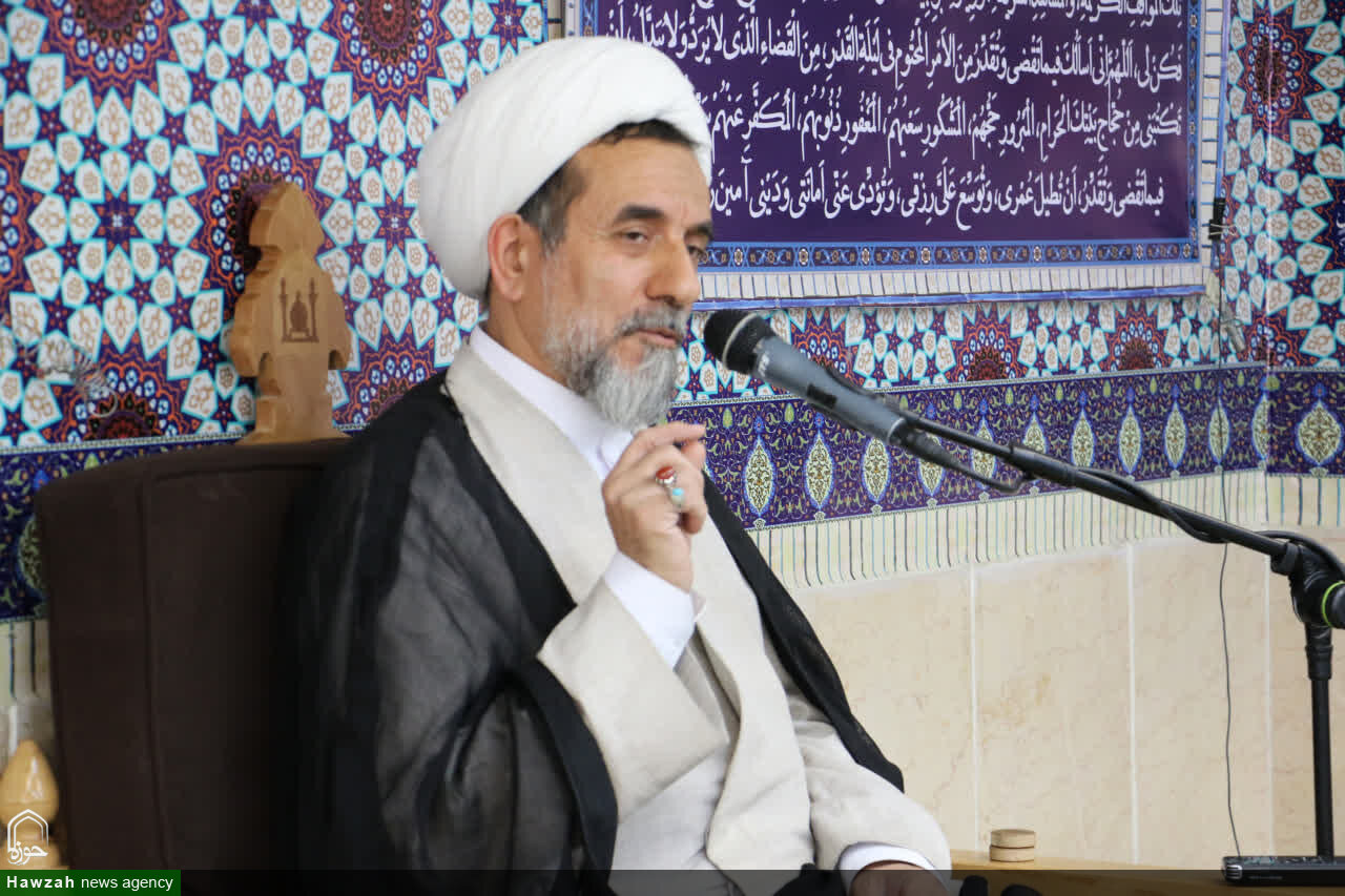 اساس رفتار و برنامه‌ریزی انسان در زندگی، ریشه در نوع نگاه او به دنیا دارد