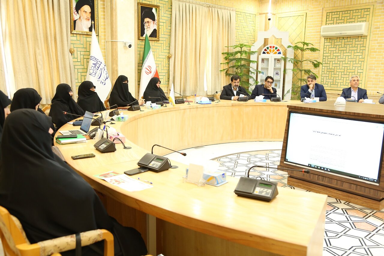 بدون توجه به خانواده هیچ تحول فرهنگی پایداری شکل نمیگیرد