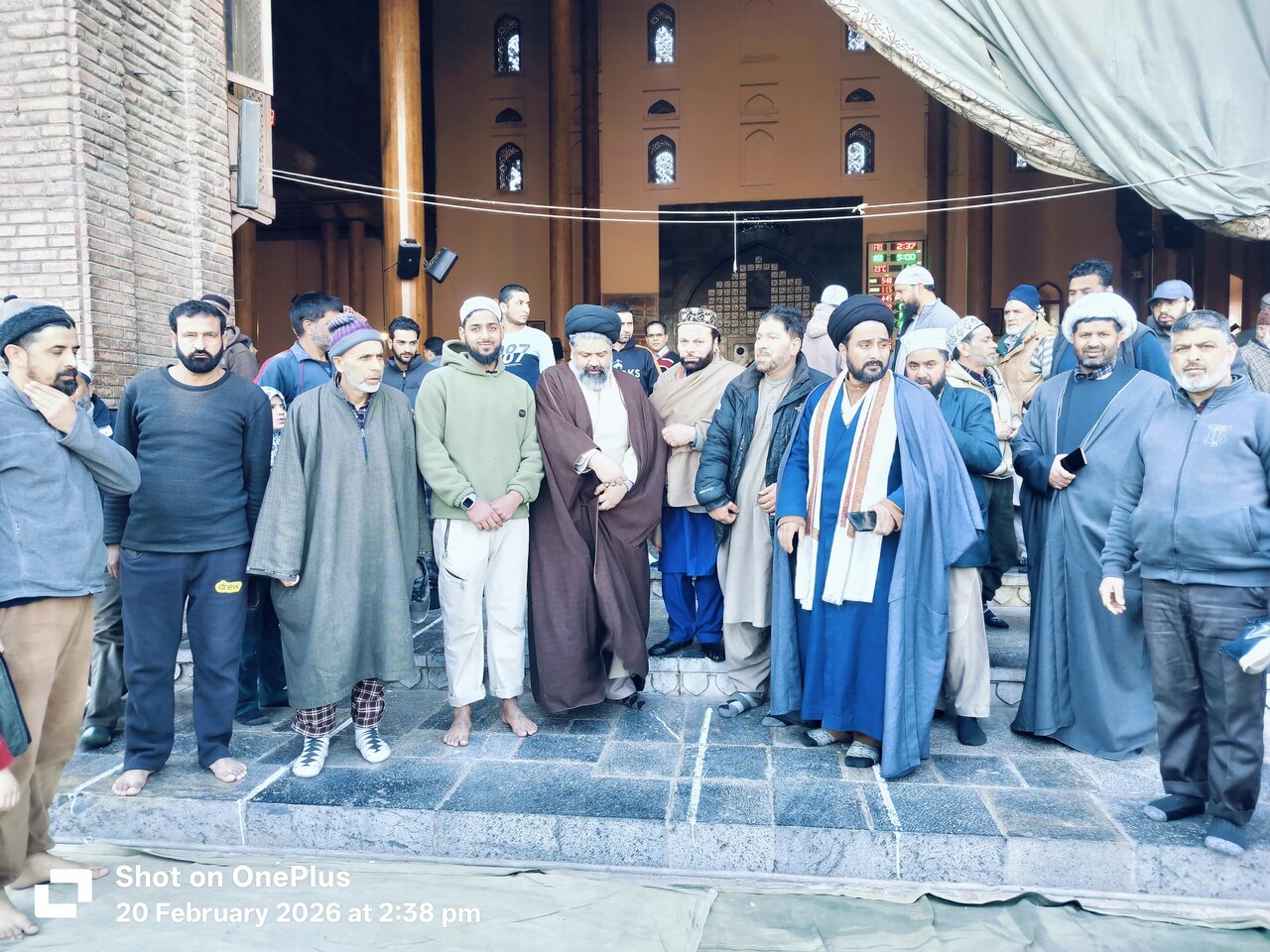 रमज़ान 1447 हिजरी का पहला जुमा जामा मस्जिद श्रीनगर में शिया-सुन्नी एकता का प्रैक्टिकल प्रदर्शन