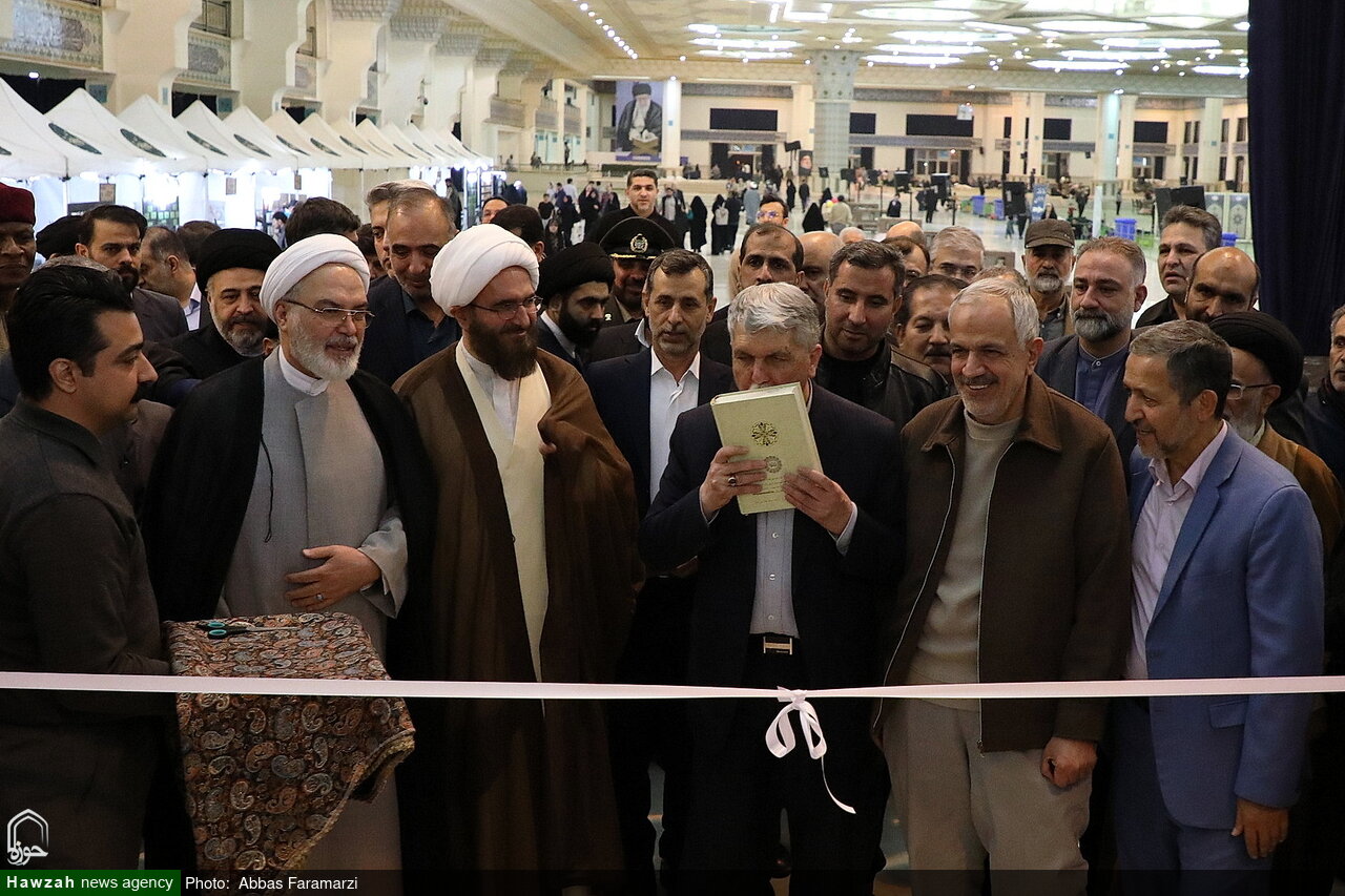 تصاویر/ آیین افتتاحیه  سی و سومین نمایشگاه بین المللی قرآن کریم